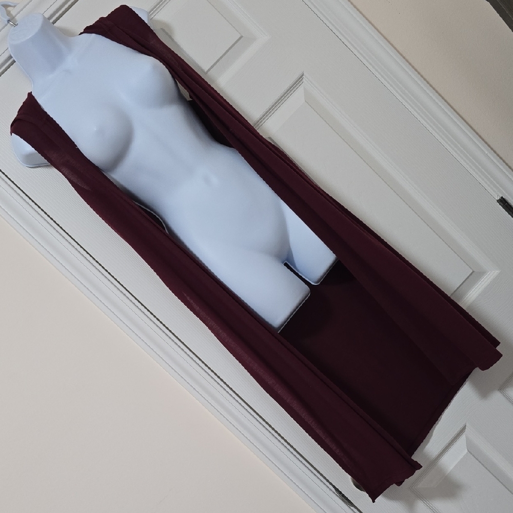 H.I.P. Burgundy Open Front Sleeveless Cardigan (NWT)